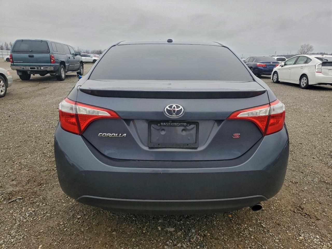 2014 TOYOTA COROLLA L photo 11
