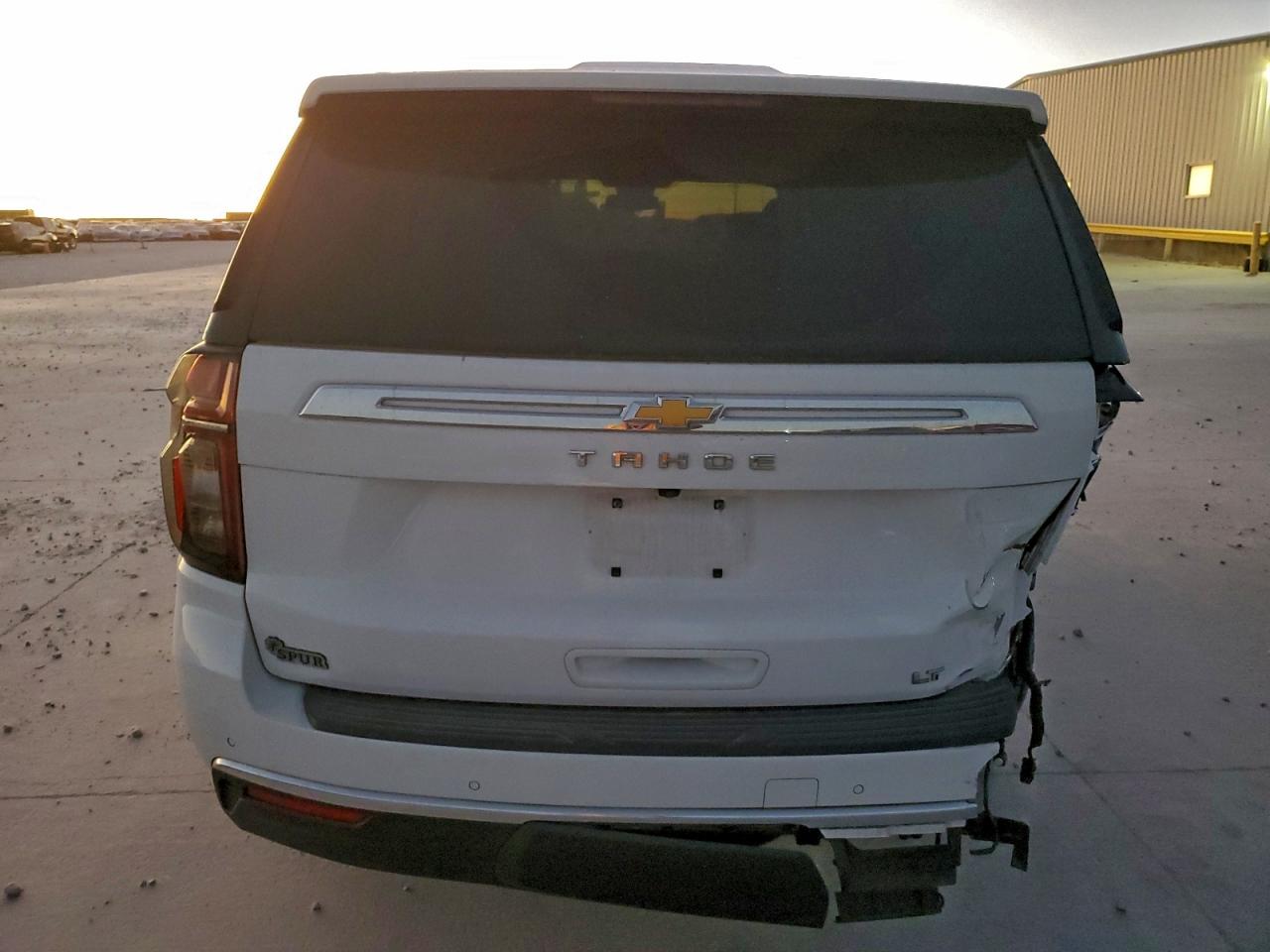2023 CHEVROLET TAHOE C1500 LT photo 6