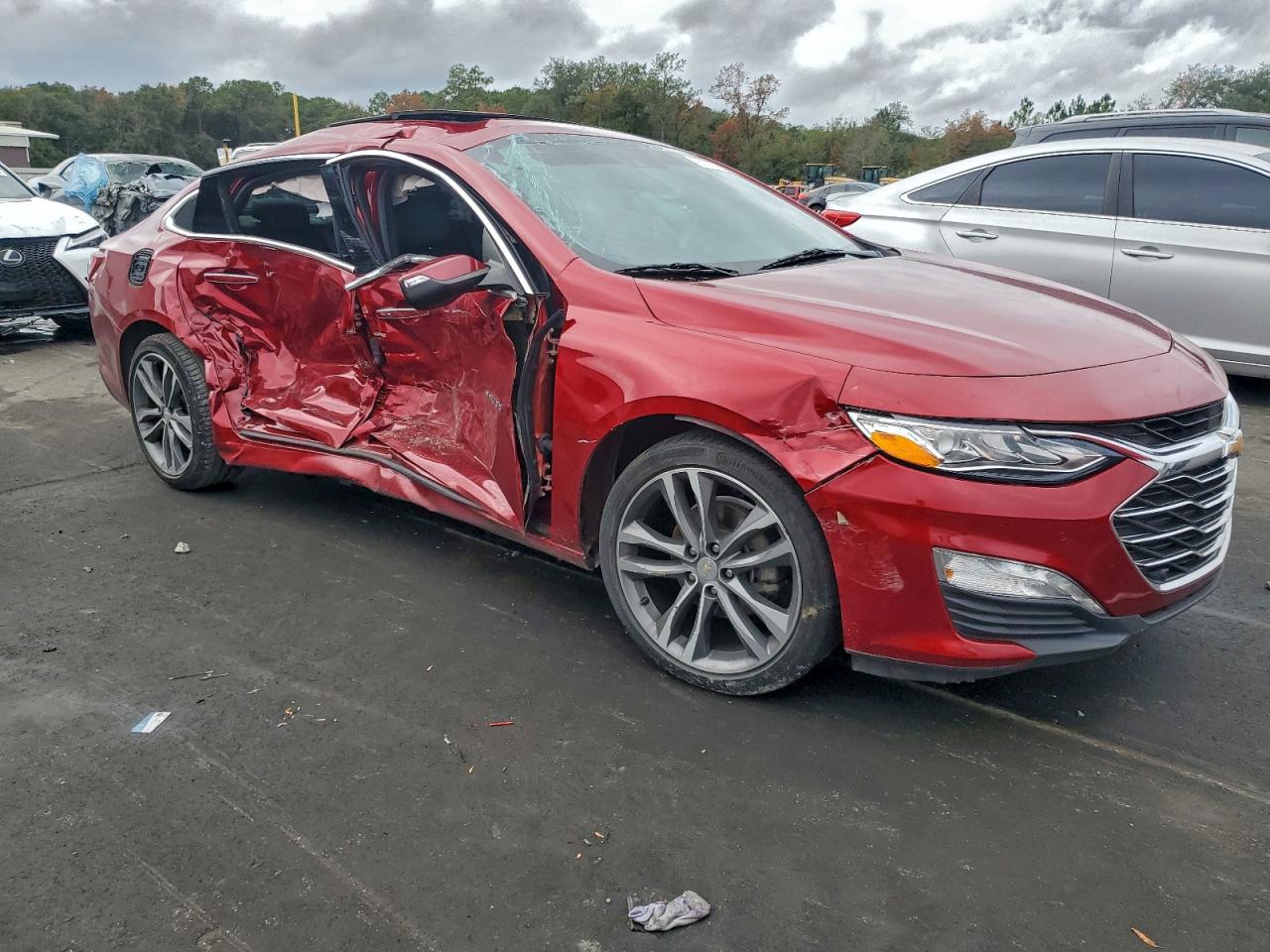 2022 CHEVROLET MALIBU PREMIER photo 4