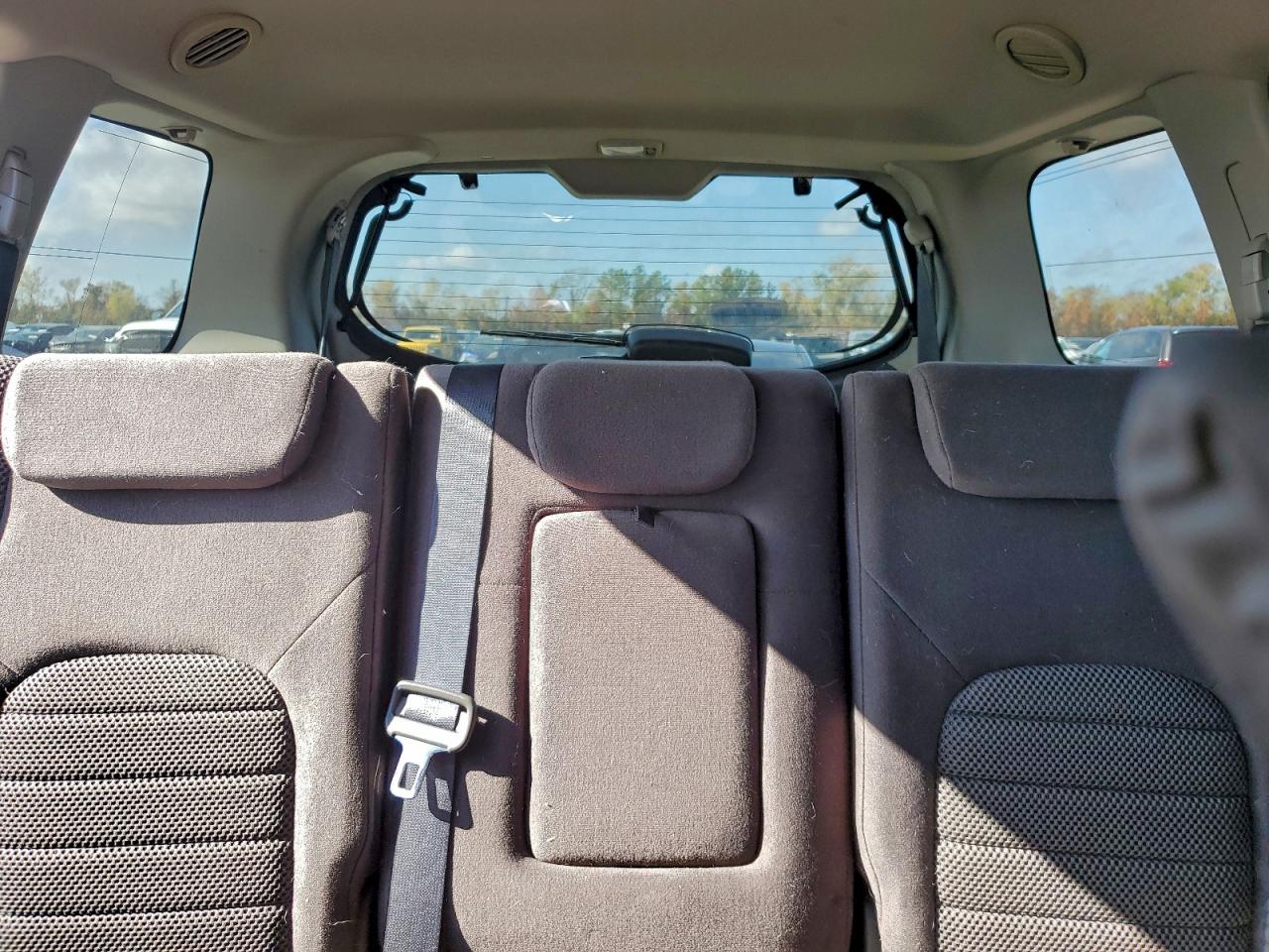 2011 NISSAN PATHFINDER S photo 19