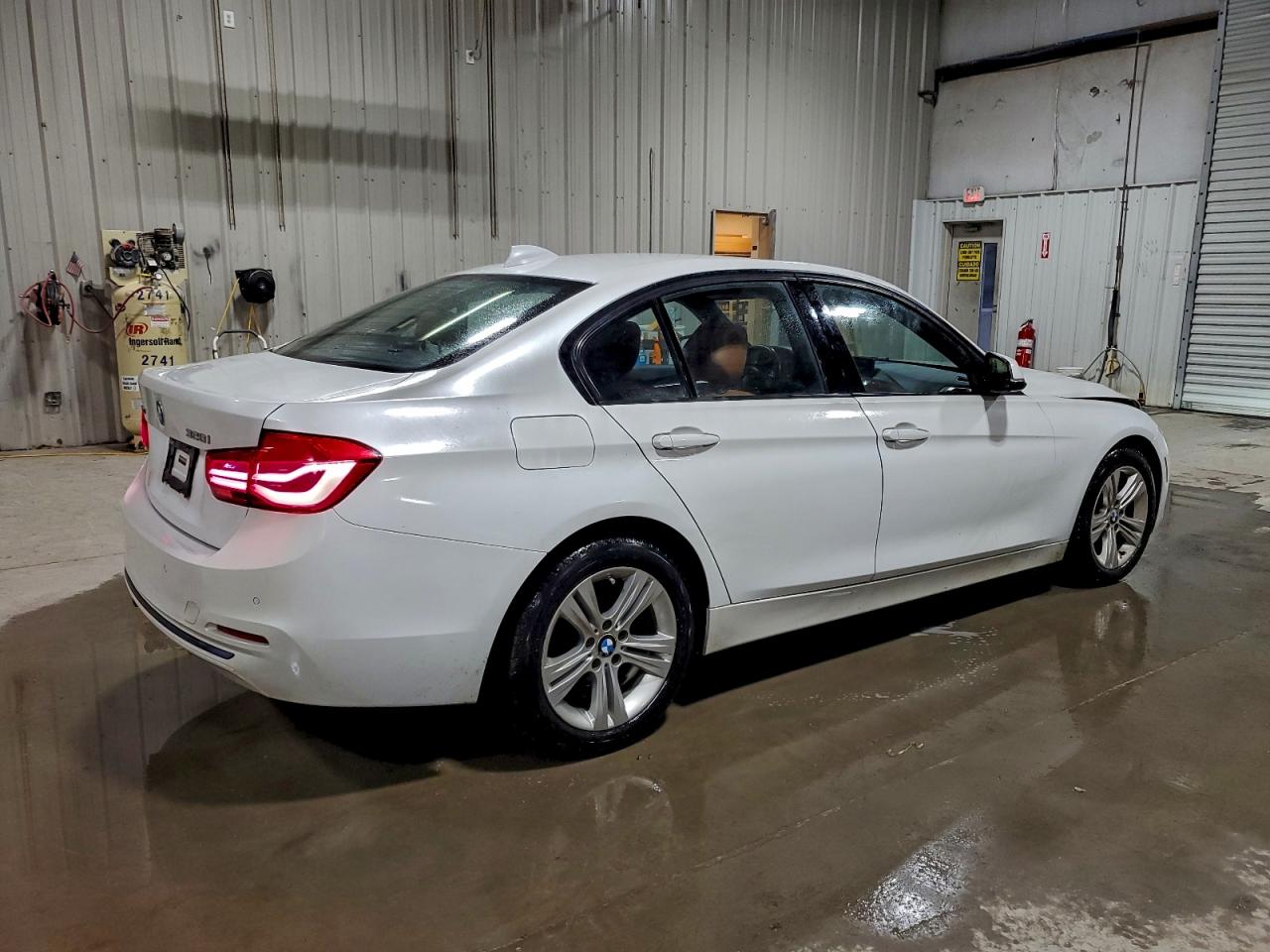 2016 BMW 328 XI SULEV photo 7