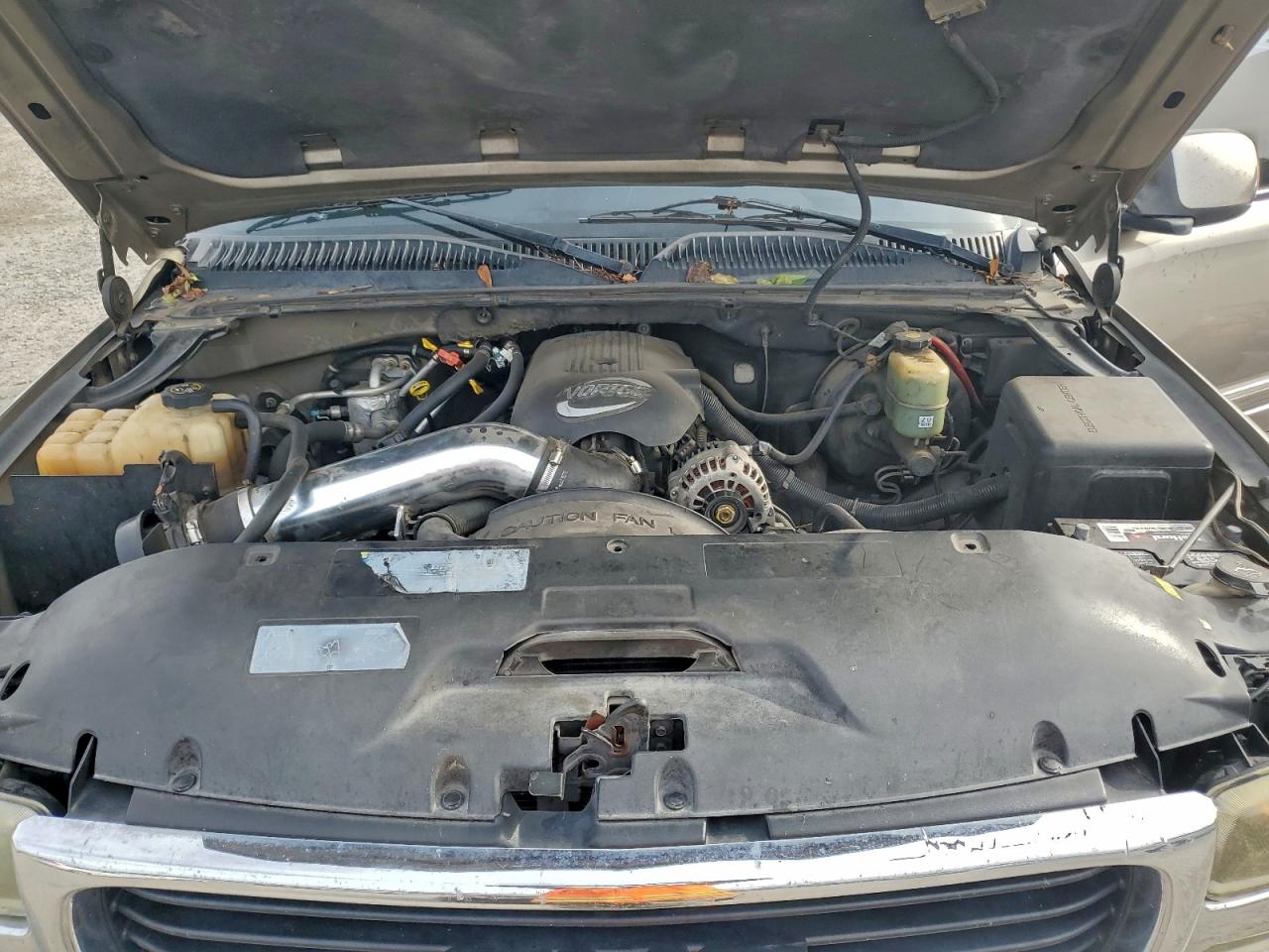 2002 GMC YUKON photo 12