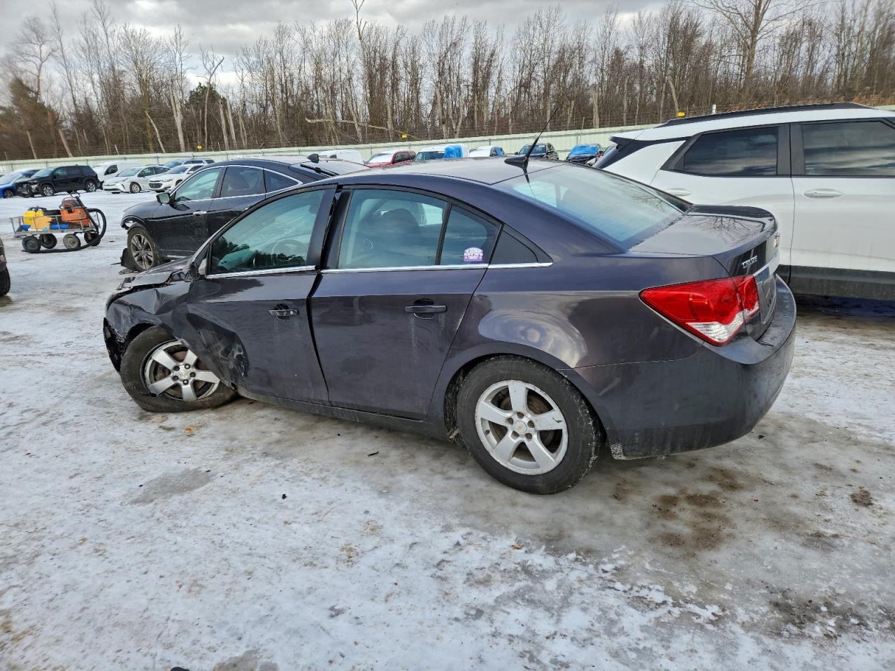2014 CHEVROLET CRUZE LT photo 2