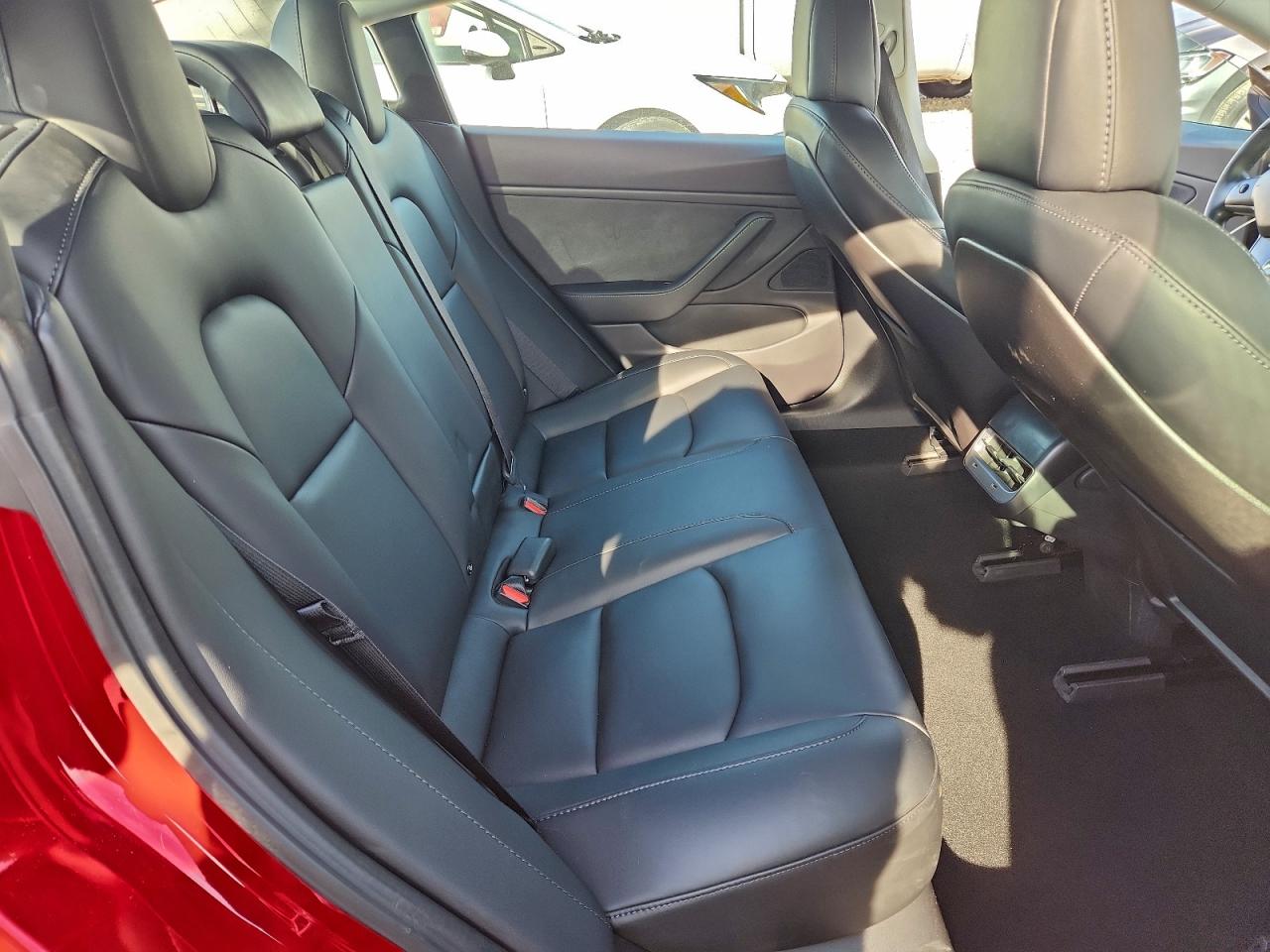 2018 TESLA MODEL 3 photo 10