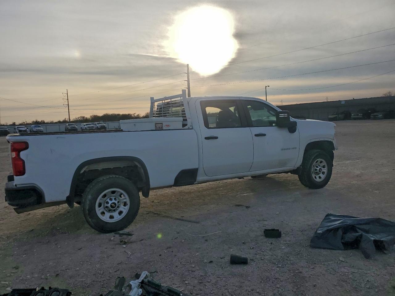 2020 CHEVROLET SILVERADO C3500 photo 3