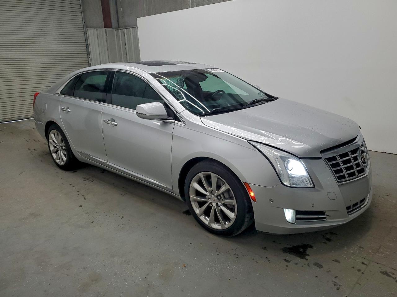 2014 CADILLAC XTS LUXURY COLLECTION photo 4