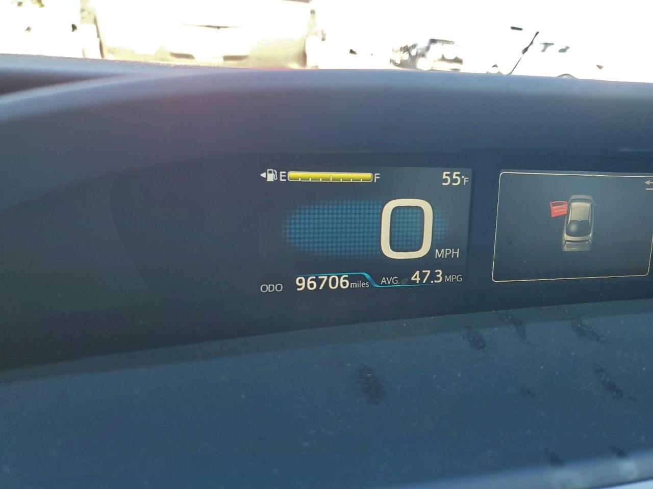 2017 TOYOTA PRIUS photo 9