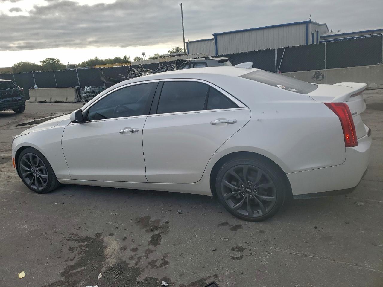 2018 CADILLAC ATS photo 2