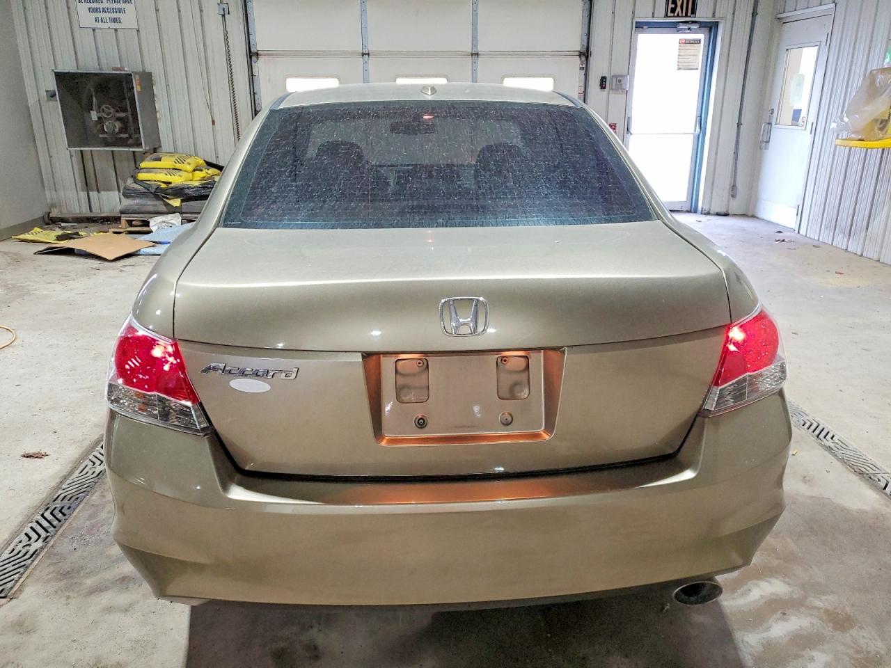 2010 HONDA ACCORD EXL photo 6