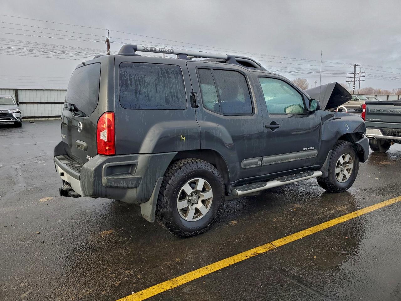 2010 NISSAN XTERRA X photo 3