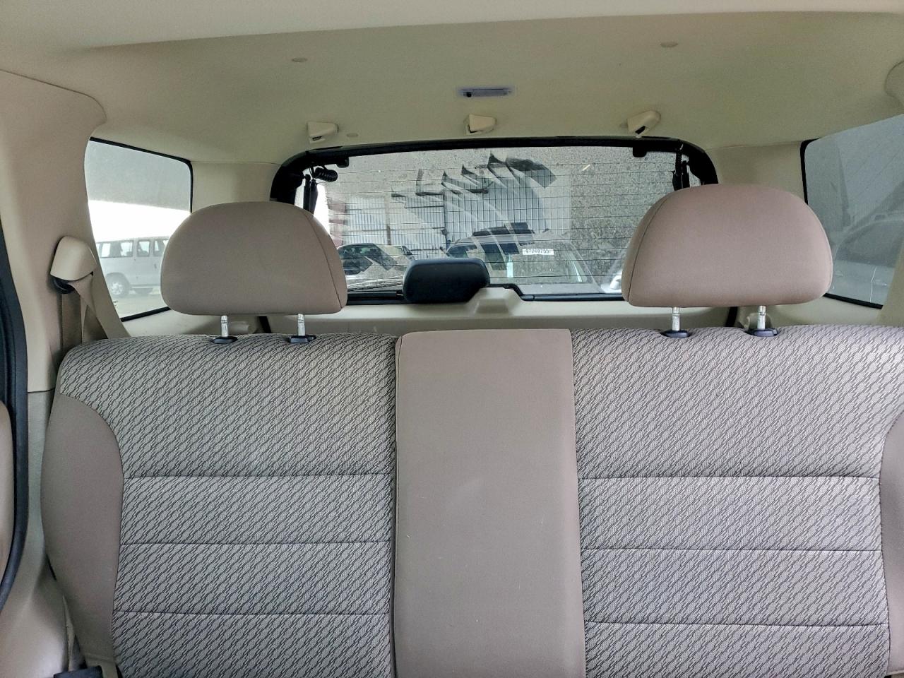 2004 FORD ESCAPE XLT photo 10