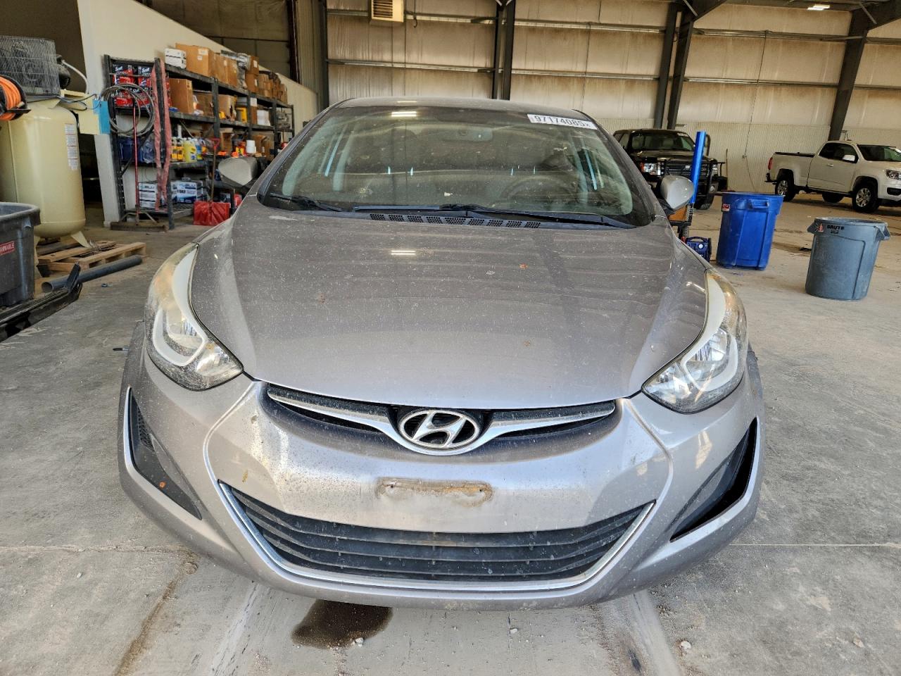 2016 HYUNDAI ELANTRA SE photo 5