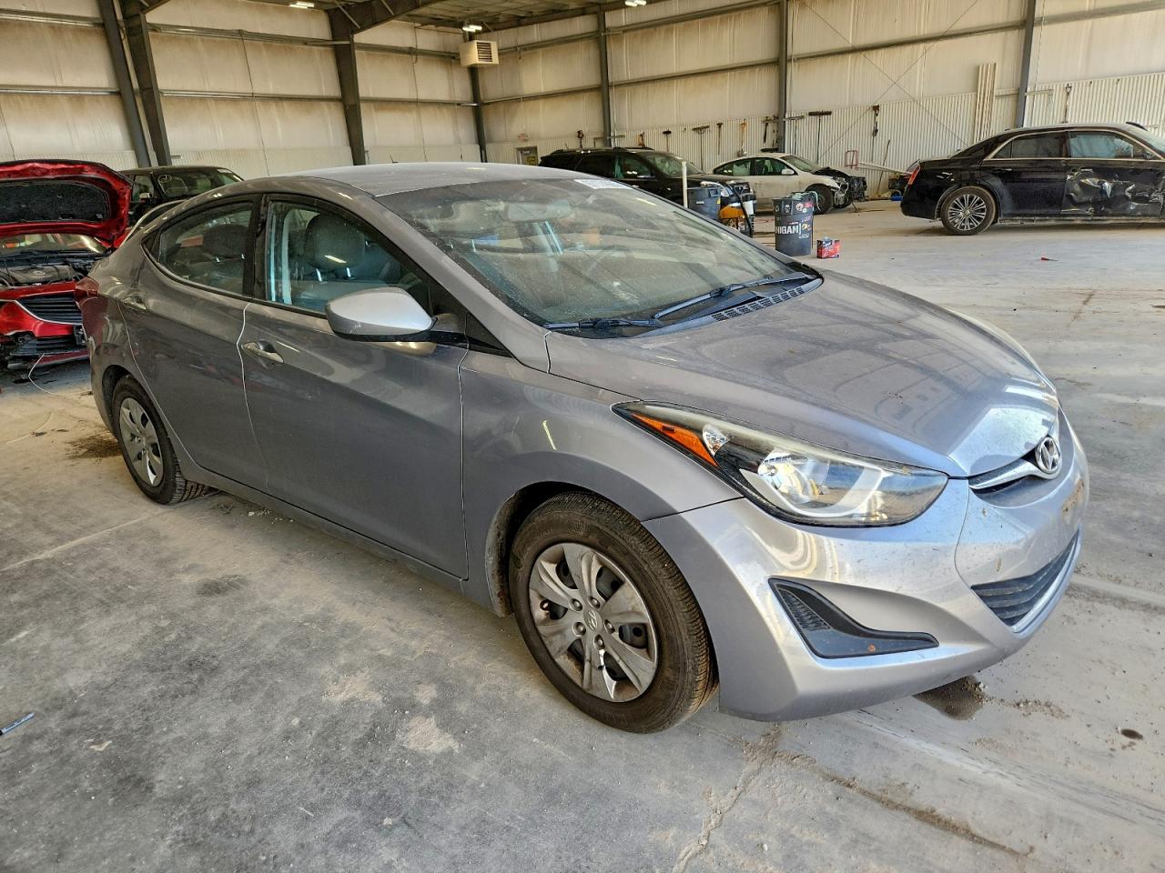 2016 HYUNDAI ELANTRA SE photo 4