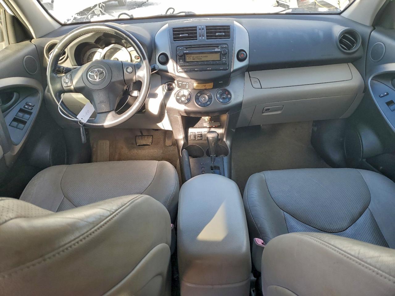 2012 TOYOTA RAV4 LIMITED photo 8