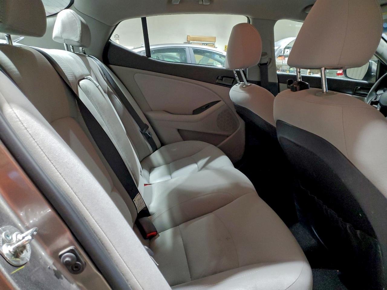 2013 KIA OPTIMA LX photo 10
