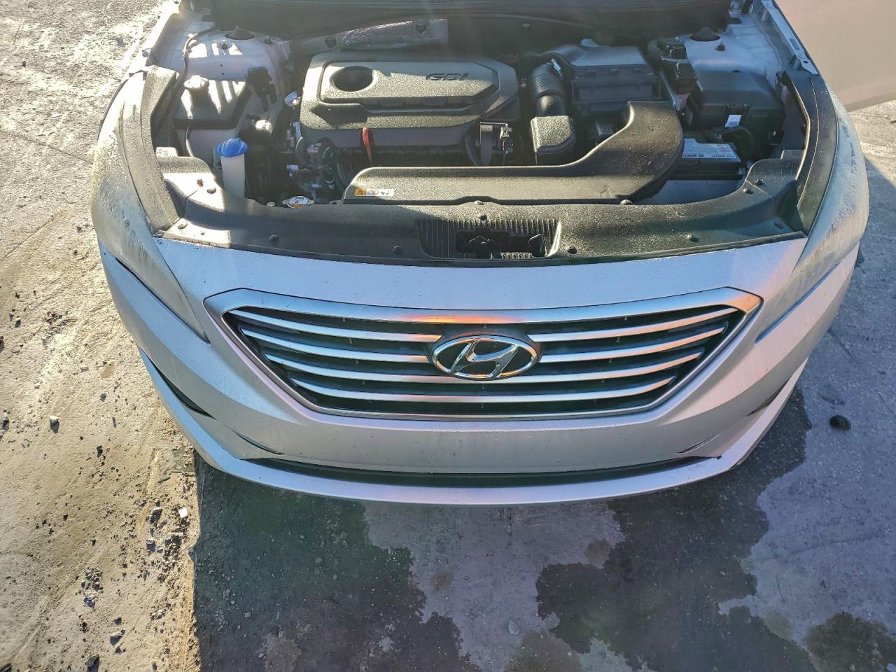2016 HYUNDAI SONATA SE photo 11