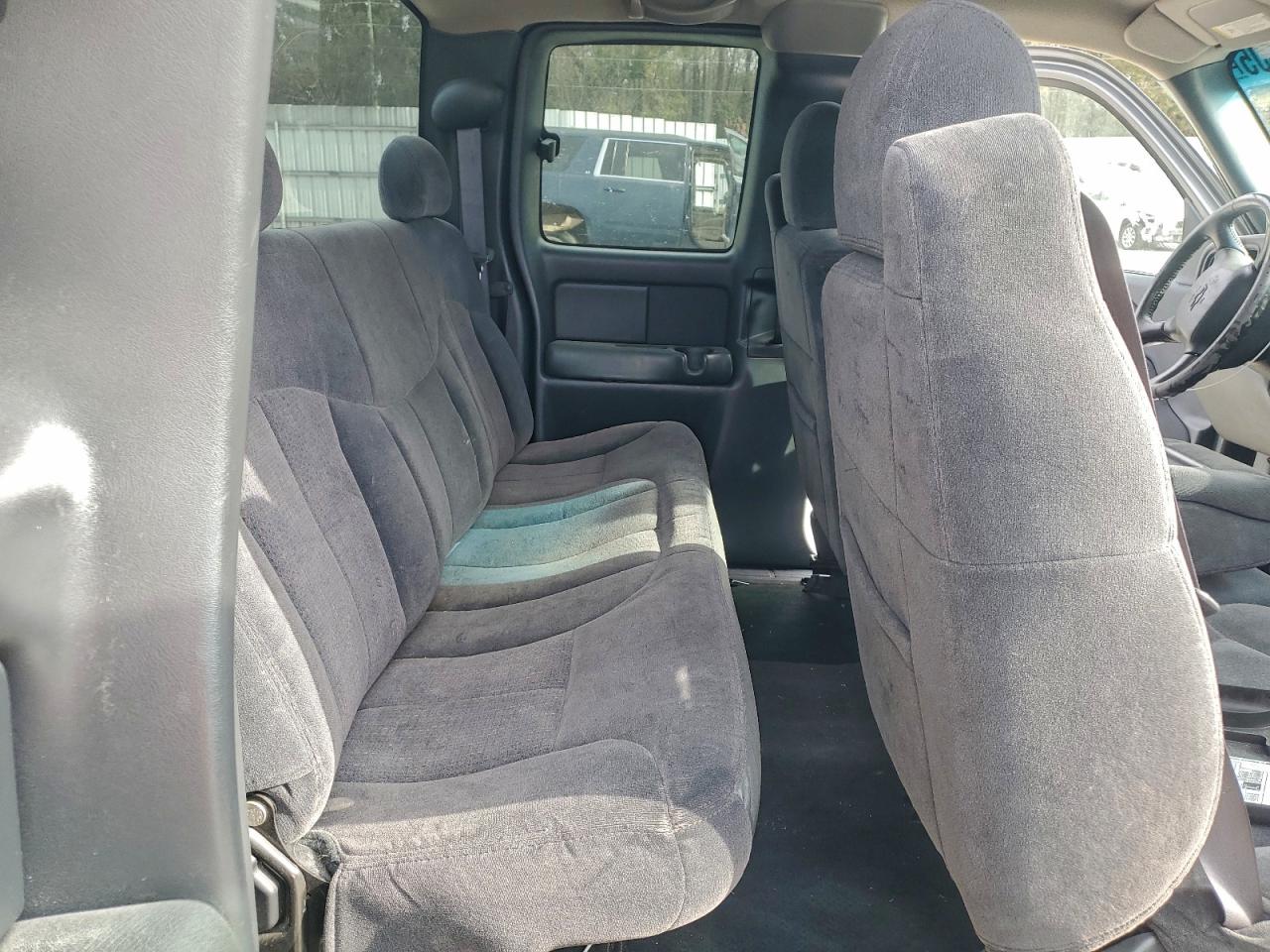 2000 CHEVROLET SILVERADO C1500 photo 28
