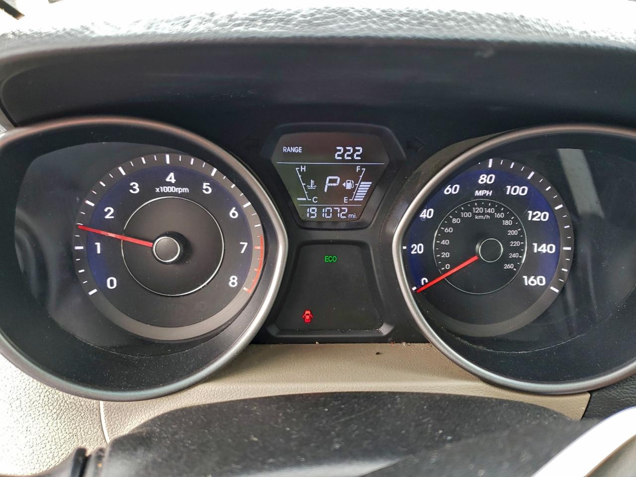 2014 HYUNDAI ELANTRA SE photo 9