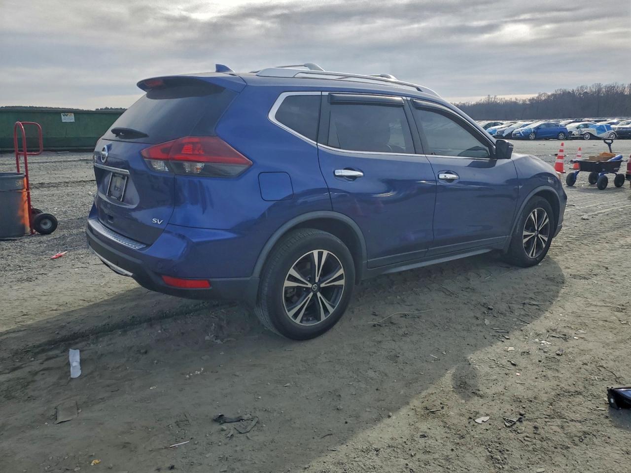2020 NISSAN ROGUE S photo 3