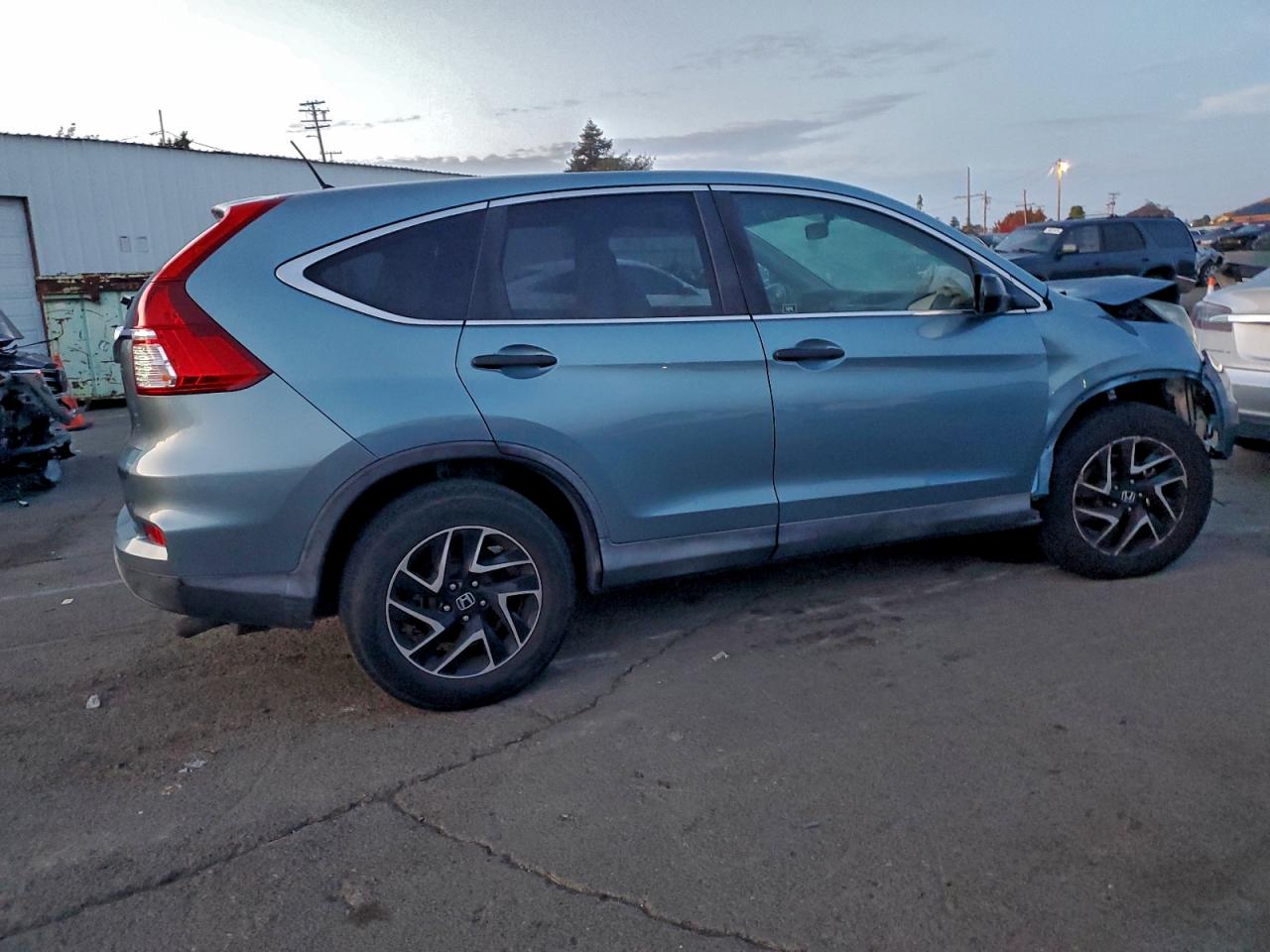 2016 HONDA CR-V SE photo 3