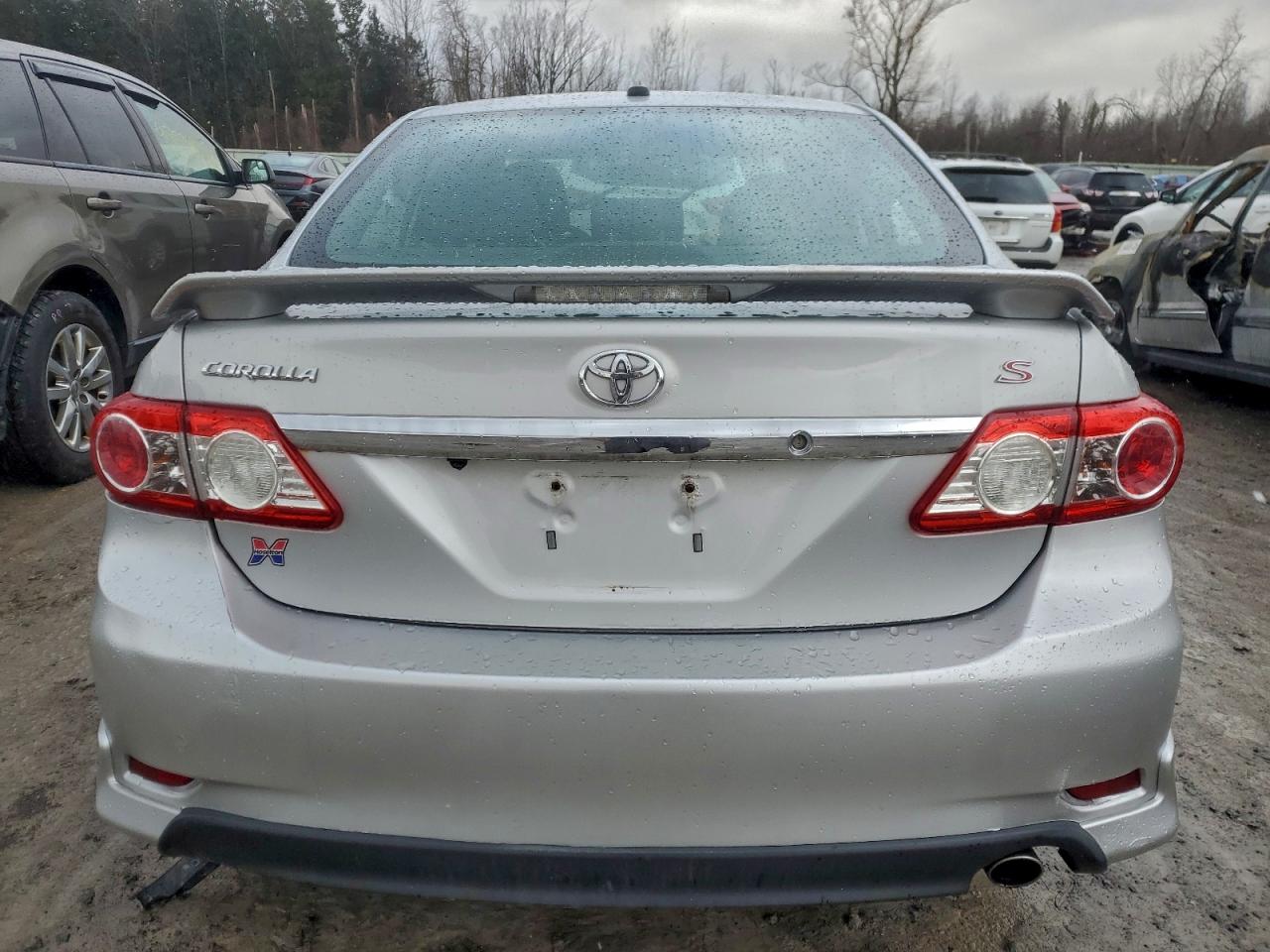 2013 TOYOTA COROLLA BASE photo 6