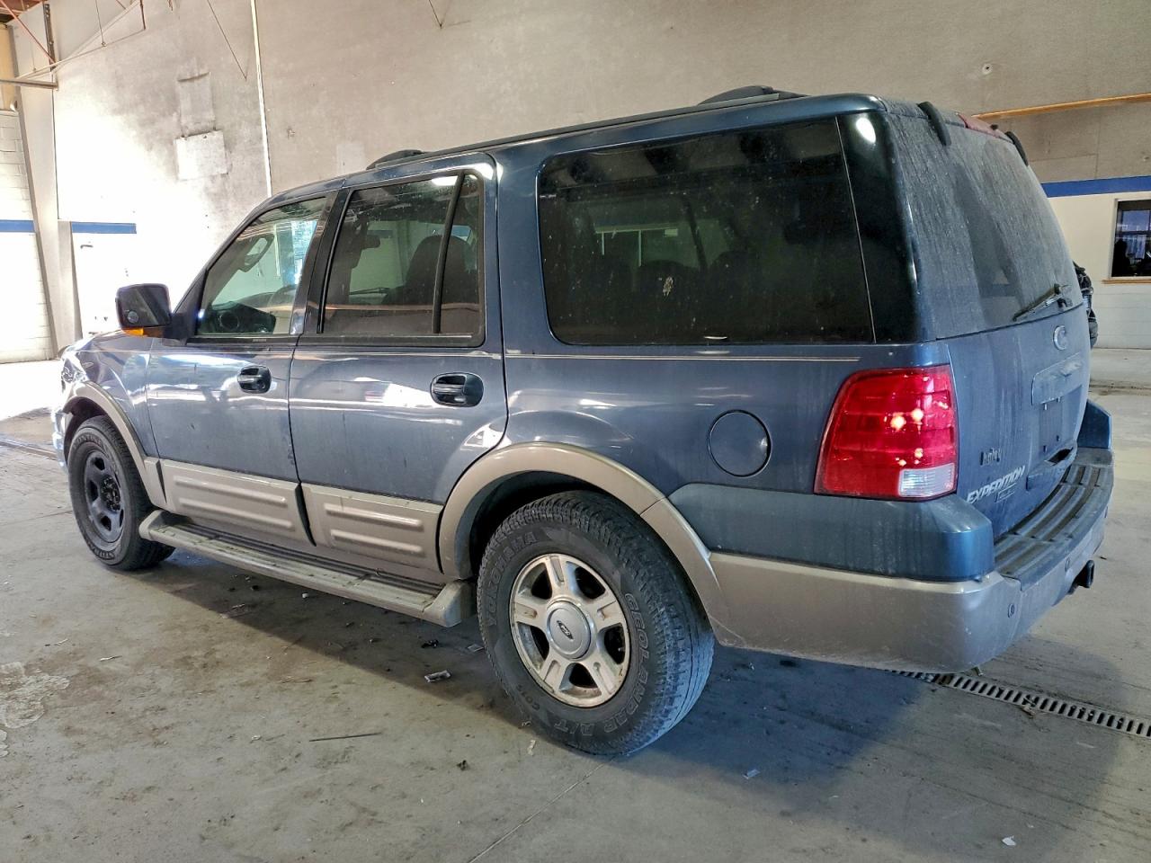 2004 FORD EXPEDITION EDDIE BAUER photo 2