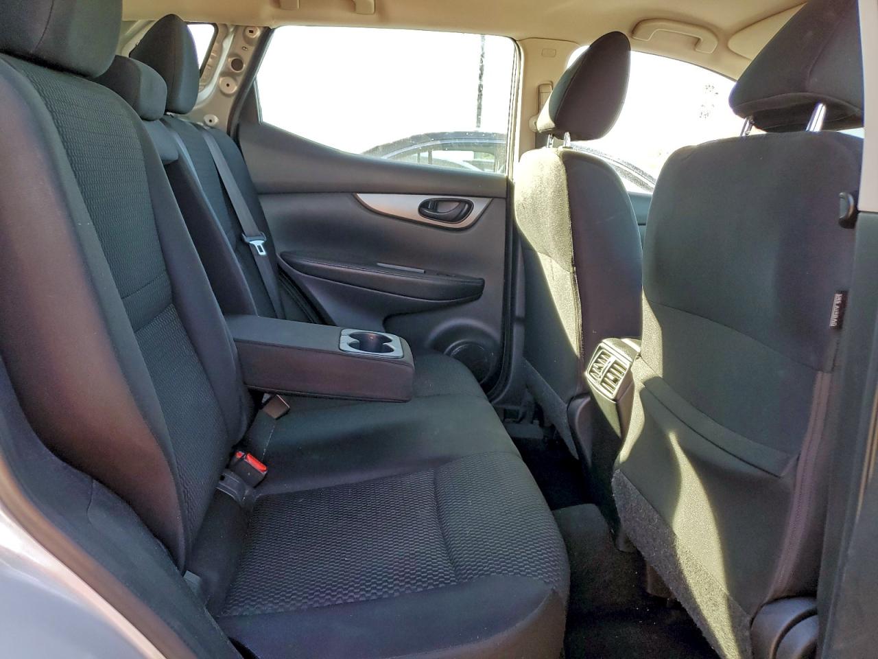 2019 NISSAN ROGUE SPORT S photo 11