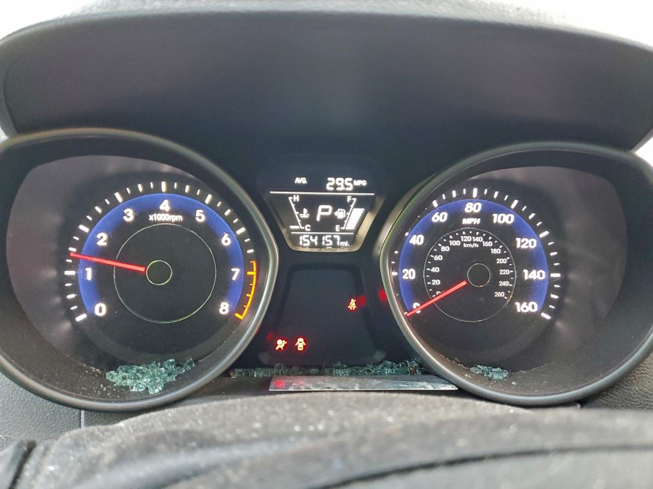 2016 HYUNDAI ELANTRA SE photo 9