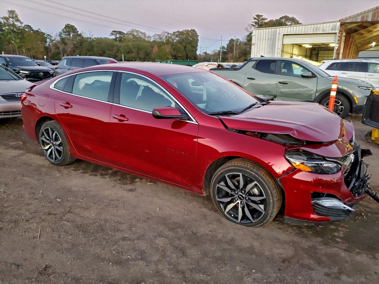 2024 CHEVROLET MALIBU RS photo 4