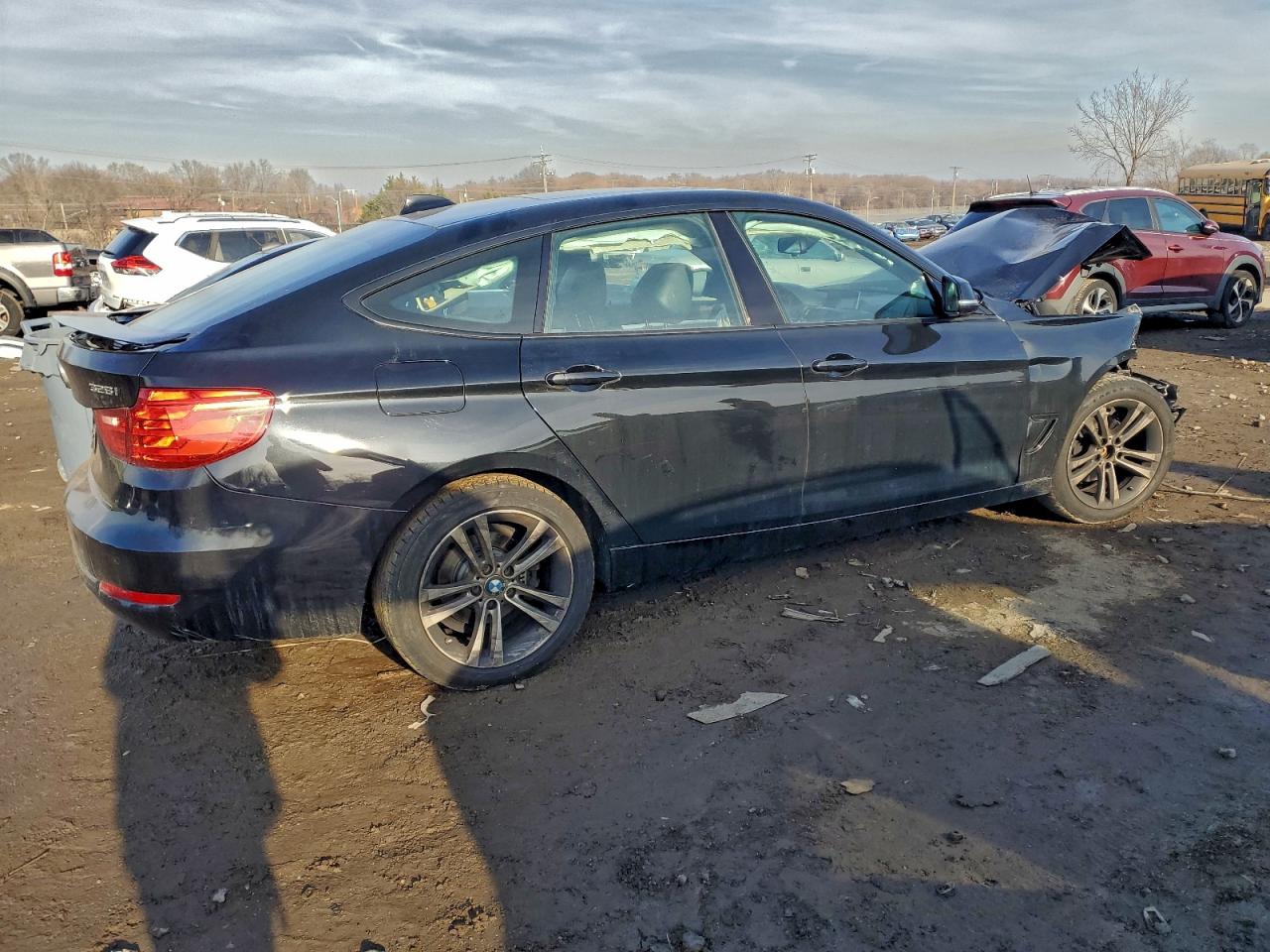 2015 BMW 328 XIGT photo 3