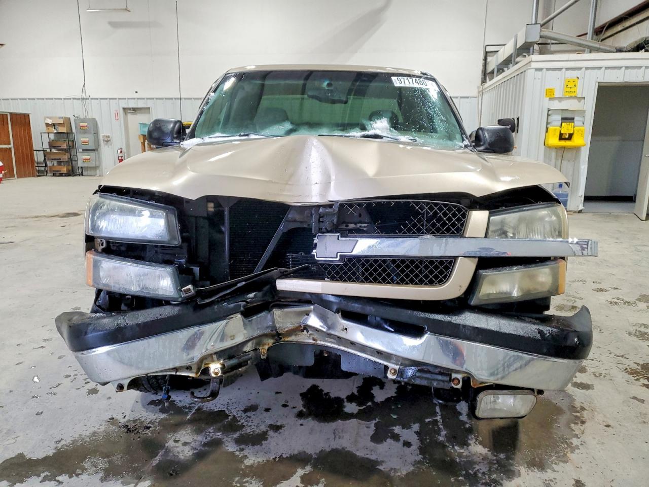2004 CHEVROLET SILVERADO C1500 photo 5