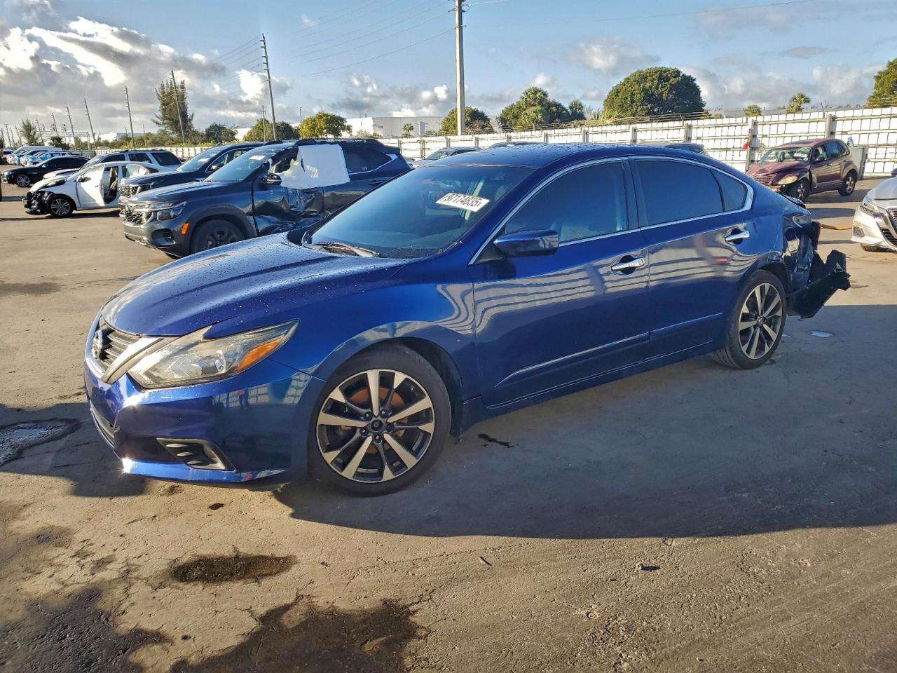 2017 NISSAN ALTIMA