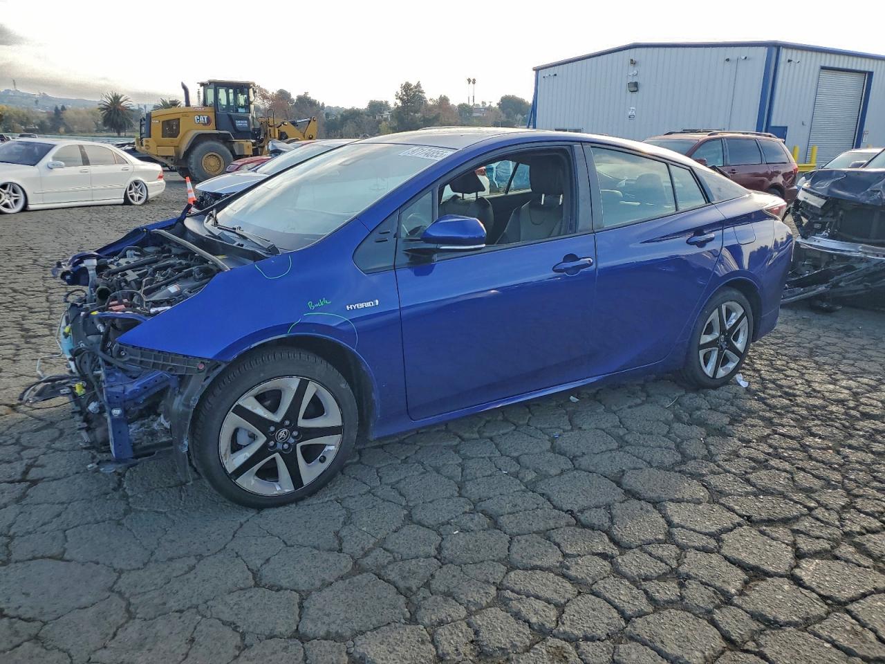 2017 TOYOTA PRIUS