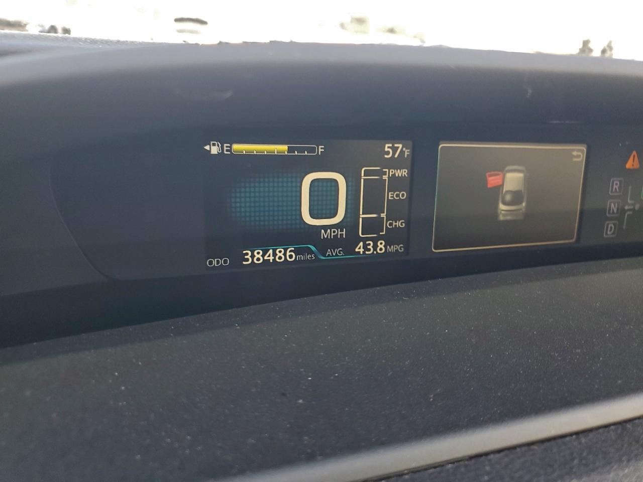 2017 TOYOTA PRIUS photo 9