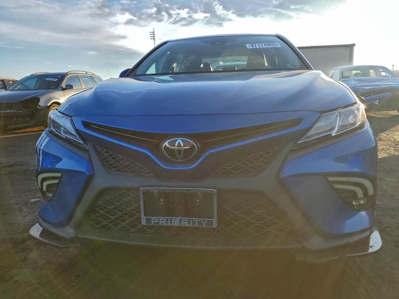 2019 TOYOTA CAMRY L photo 5