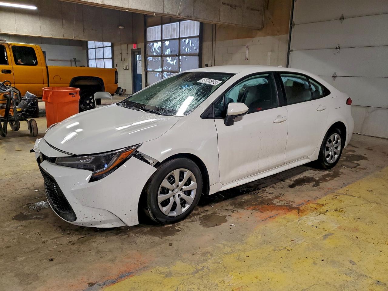 2021 TOYOTA COROLLA