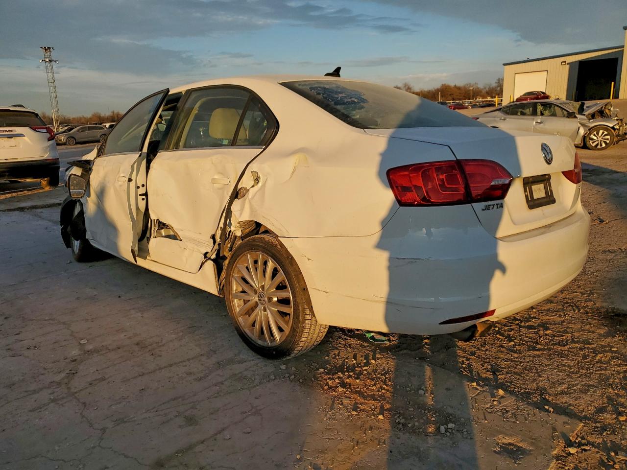 2014 VOLKSWAGEN JETTA SEL photo 2