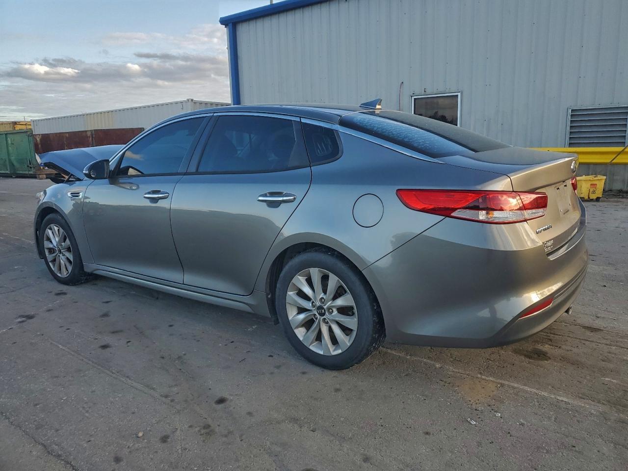 2016 KIA OPTIMA LX photo 2