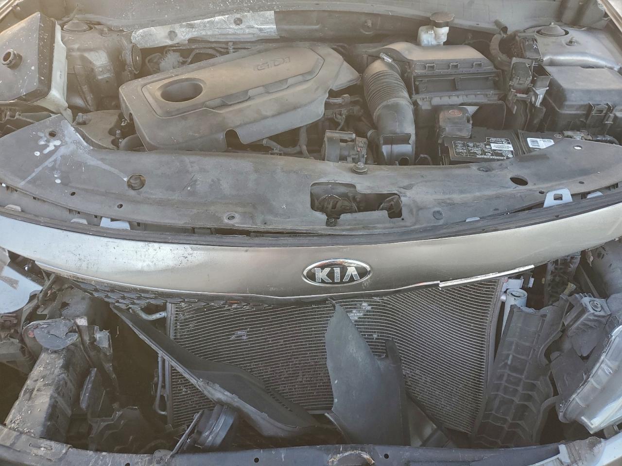 2016 KIA OPTIMA LX photo 11