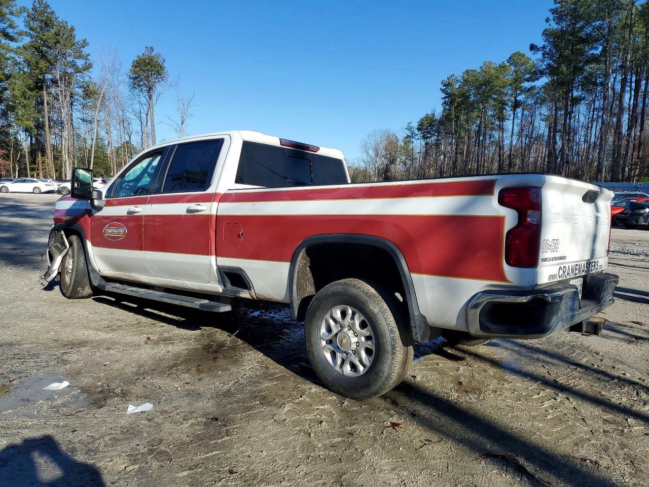 2021 CHEVROLET SILVERADO K2500 HEAVY DUTY LT photo 2