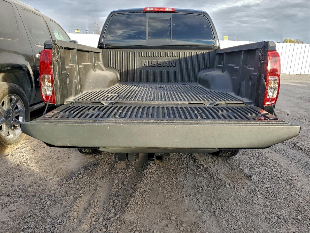 2019 NISSAN FRONTIER S photo 6