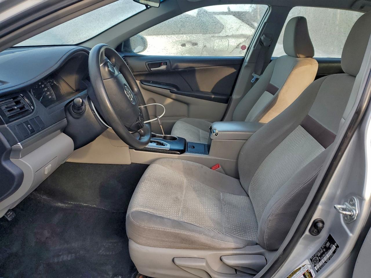 2012 TOYOTA CAMRY BASE photo 7