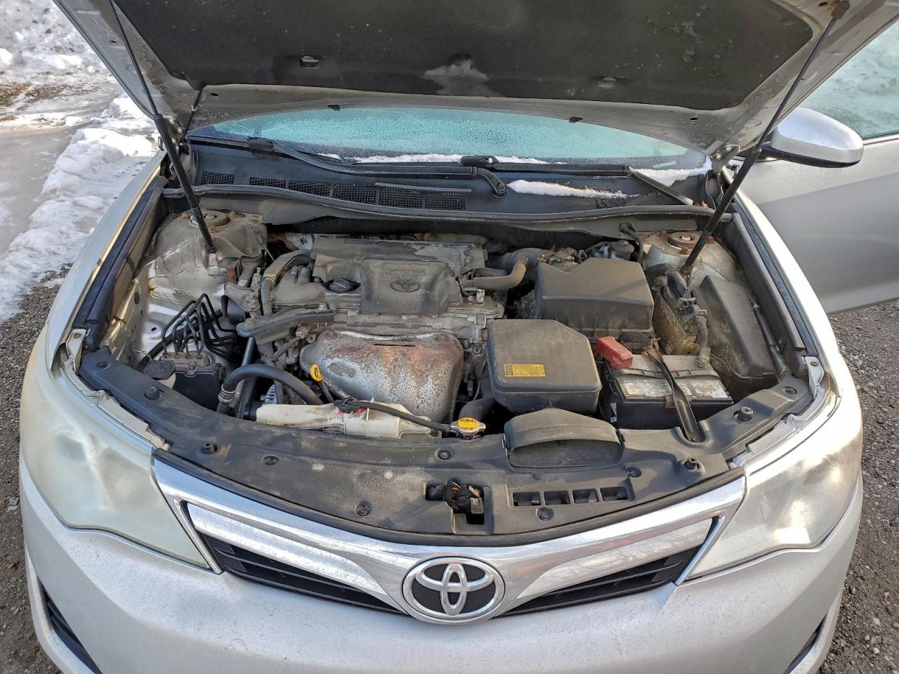 2012 TOYOTA CAMRY BASE photo 11