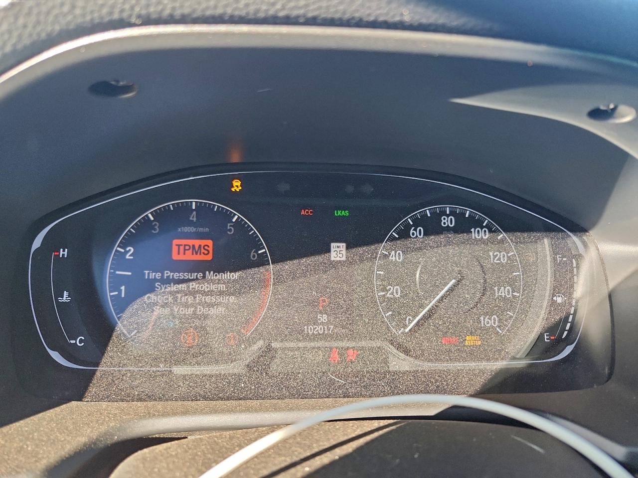 2018 HONDA ACCORD TOURING photo 9