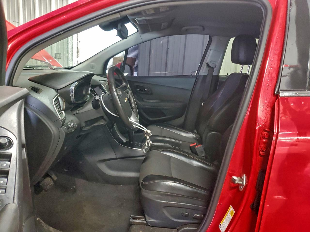 2017 CHEVROLET TRAX 1LT photo 7