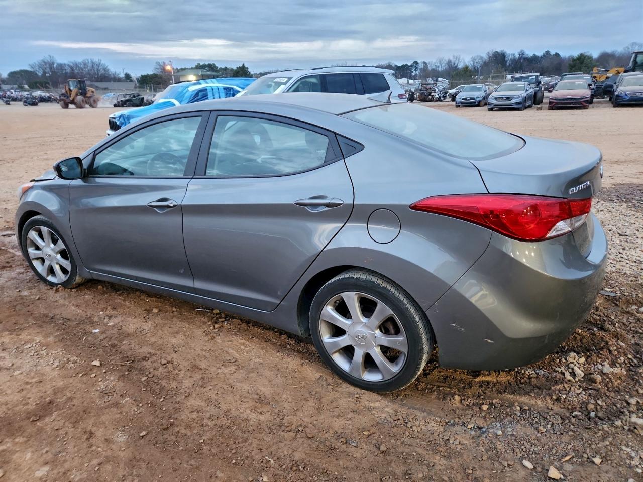 2013 HYUNDAI ELANTRA GLS photo 2