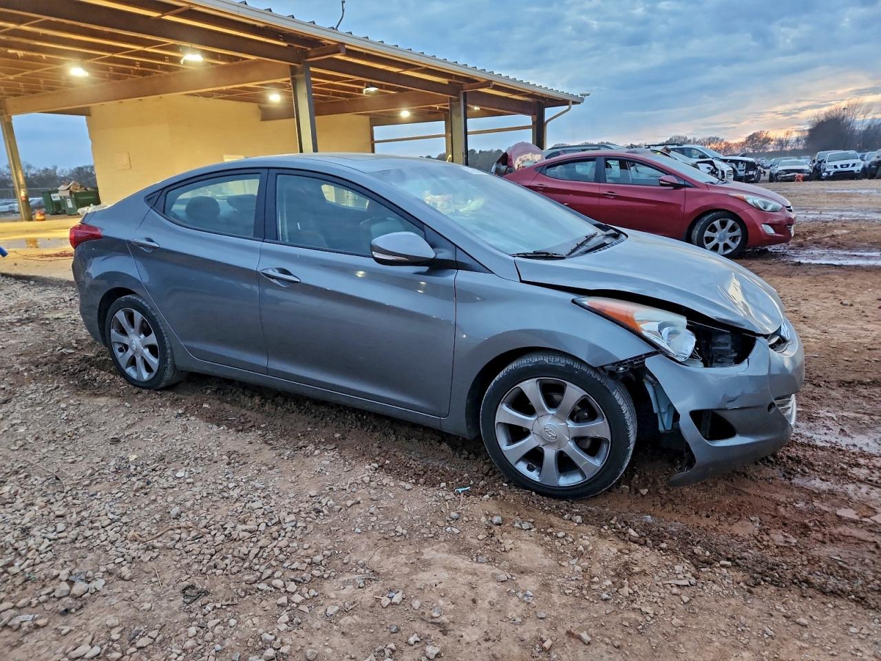 2013 HYUNDAI ELANTRA GLS photo 4