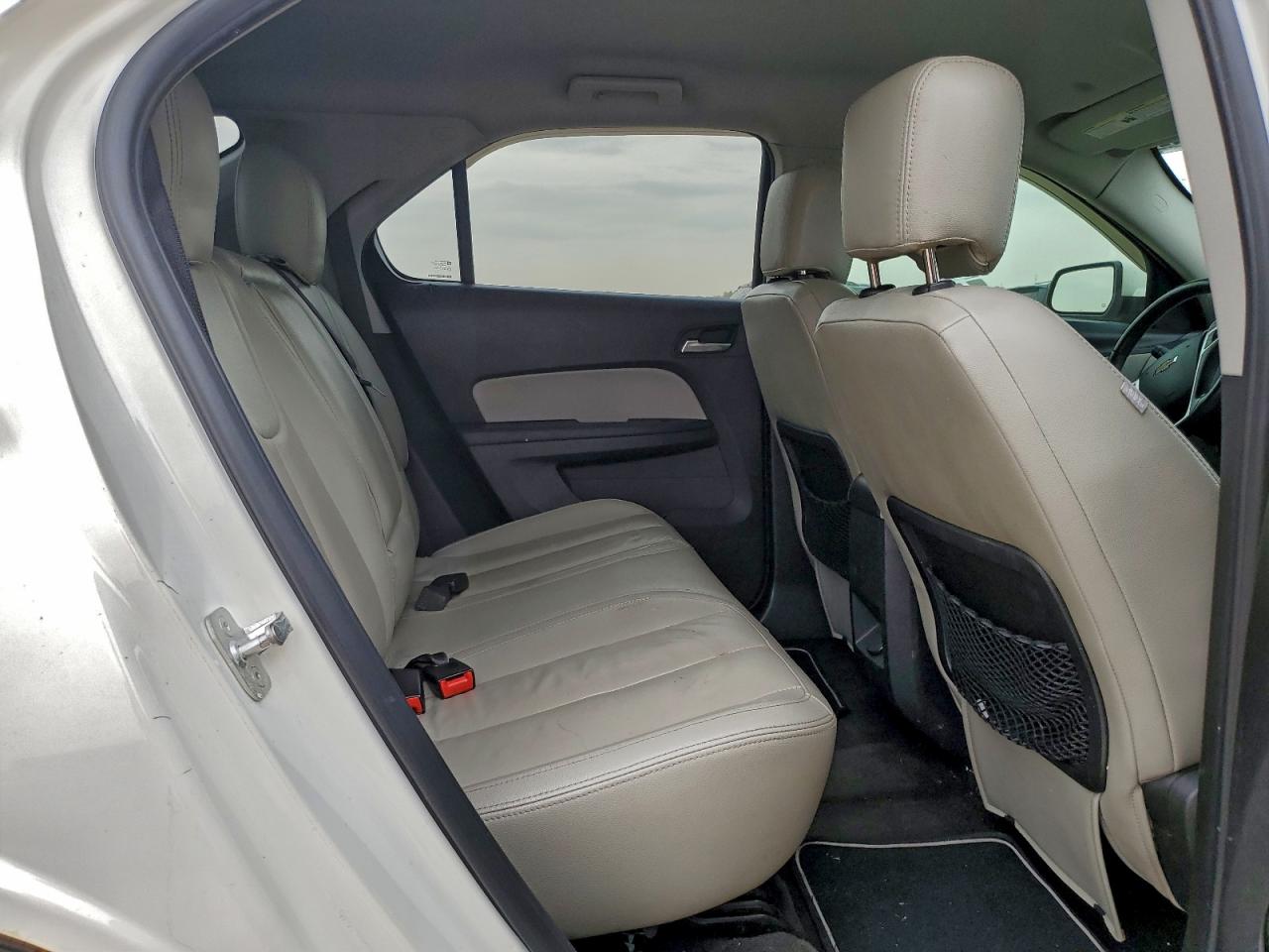 2015 CHEVROLET EQUINOX LT photo 10
