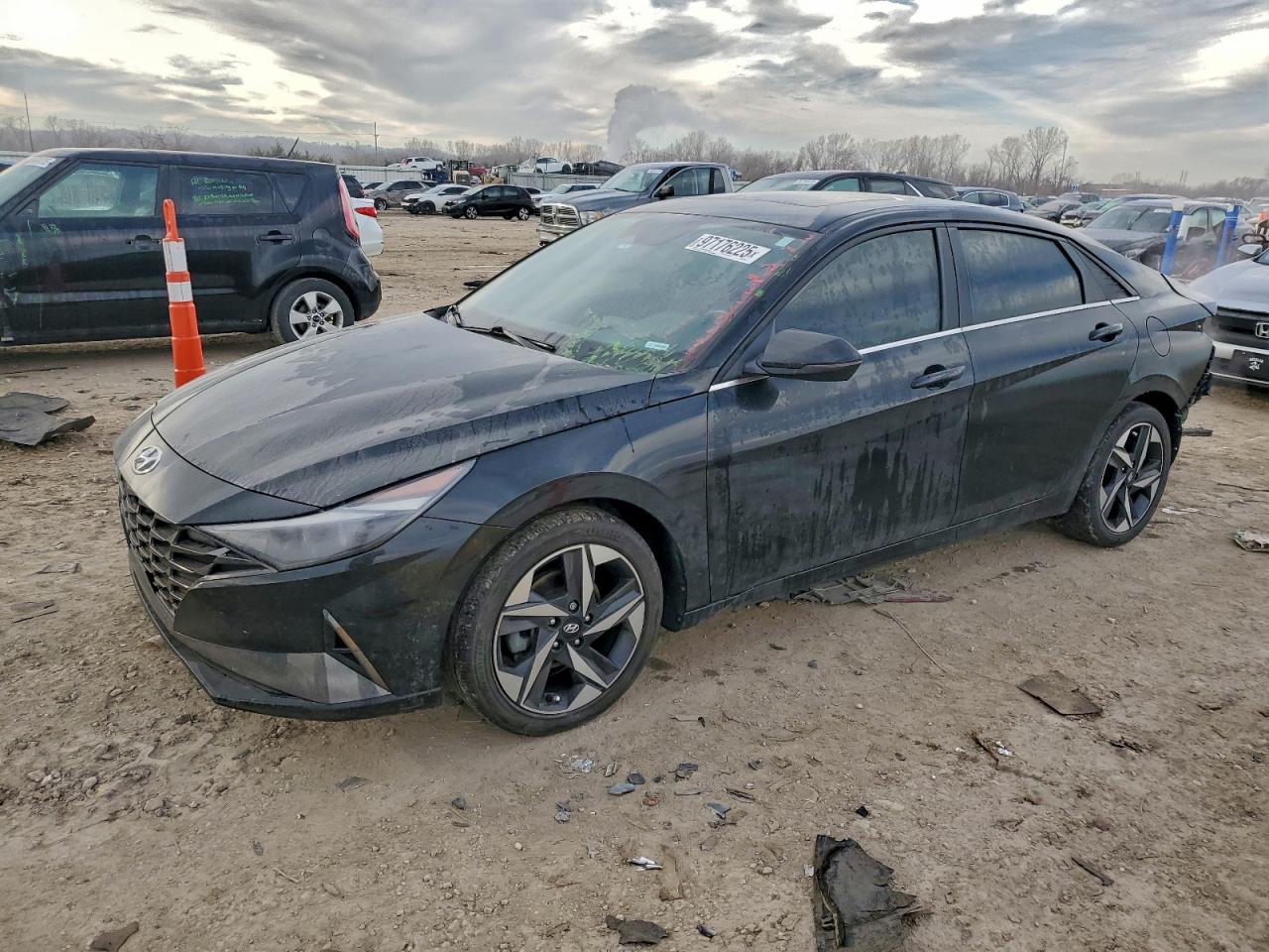2023 HYUNDAI ELANTRA