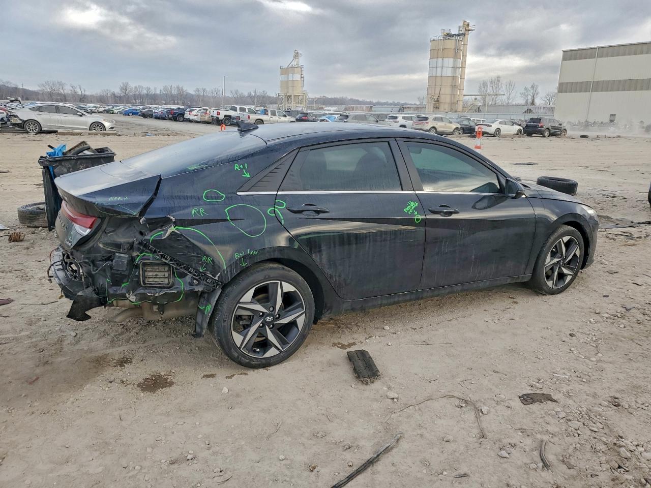 2023 HYUNDAI ELANTRA LIMITED photo 3